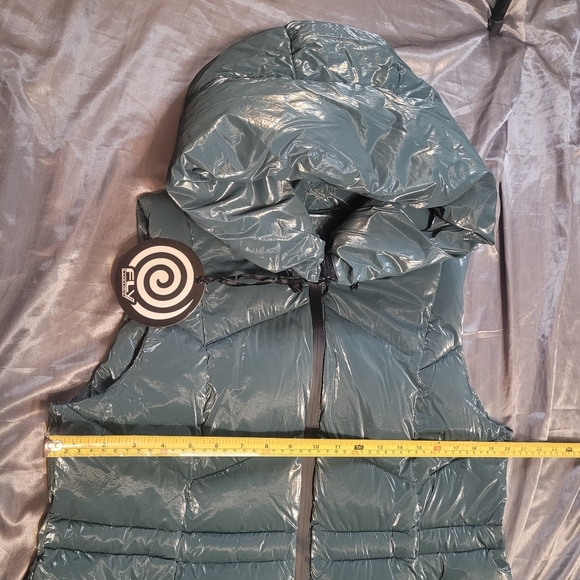 NWT Women's  Insulated Longline Puffer Waterproof Vest, M - Picture 6 of 16